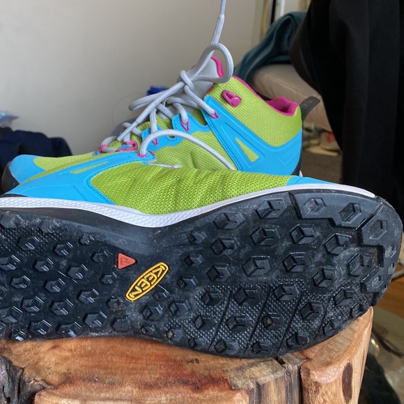 Keen Explore vent mid hiking shoes womens US 8 - like new, no wear - Picture 5 of 12